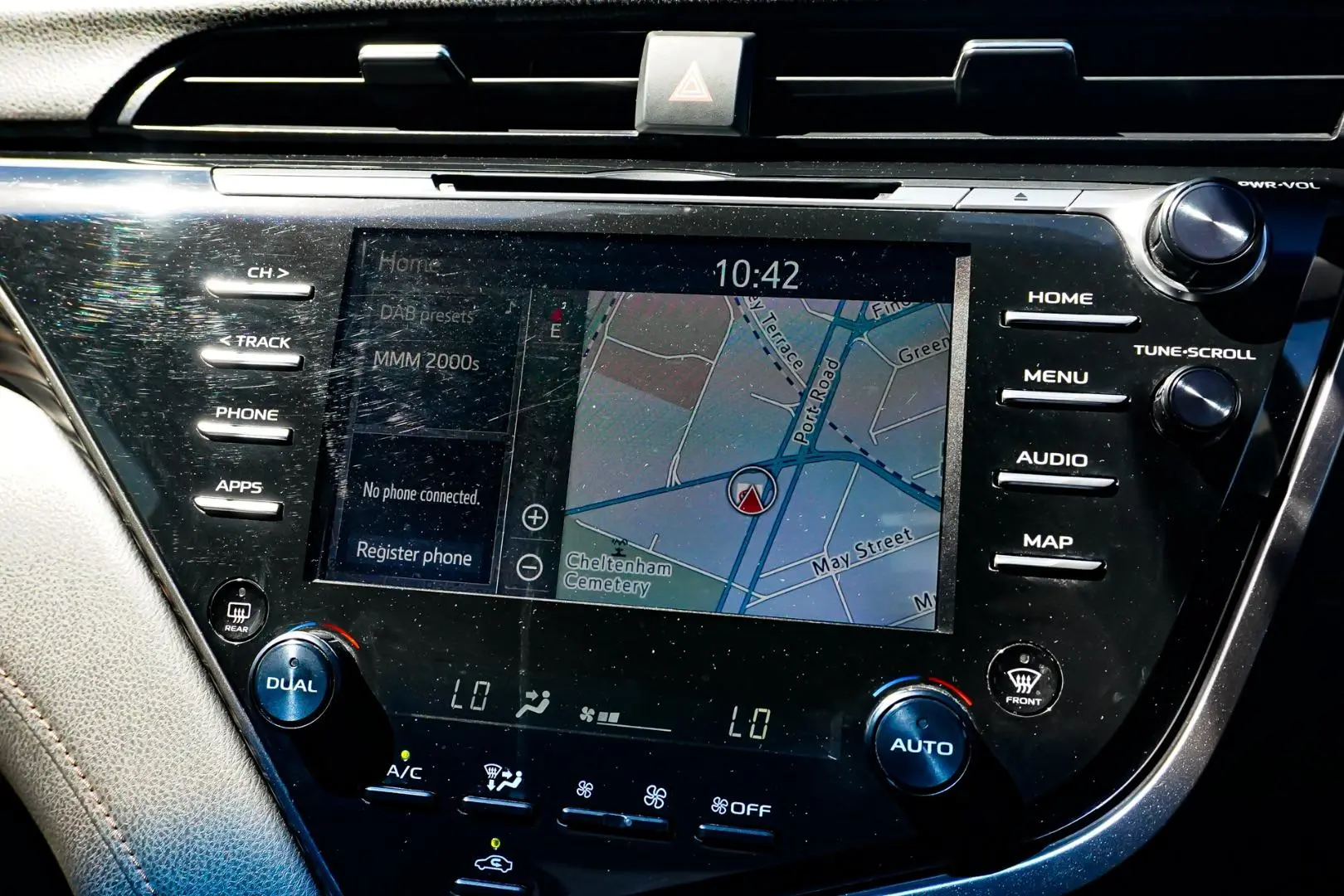 2019 Toyota Camry Gallery Image 23