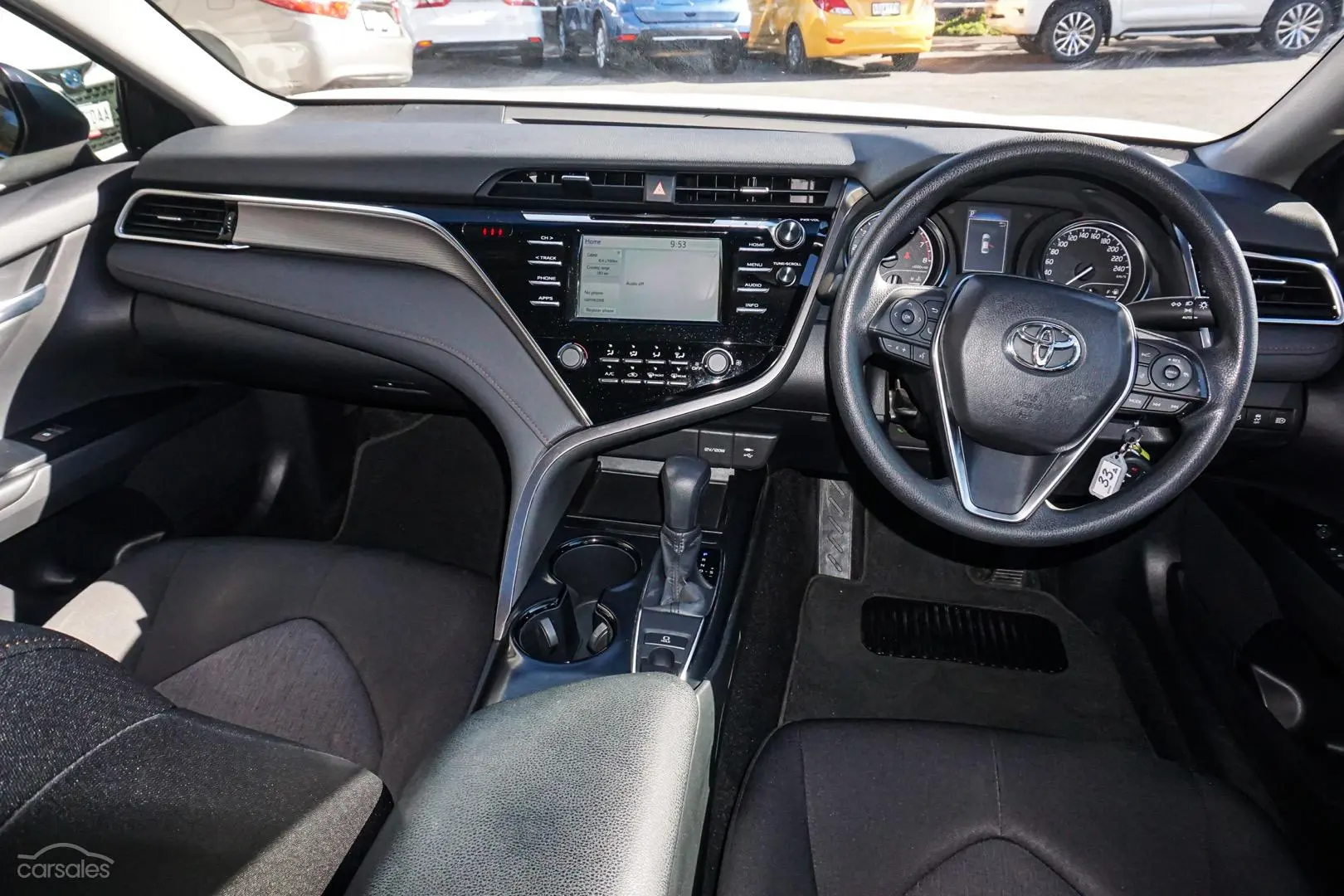 2018 Toyota Camry Image 9