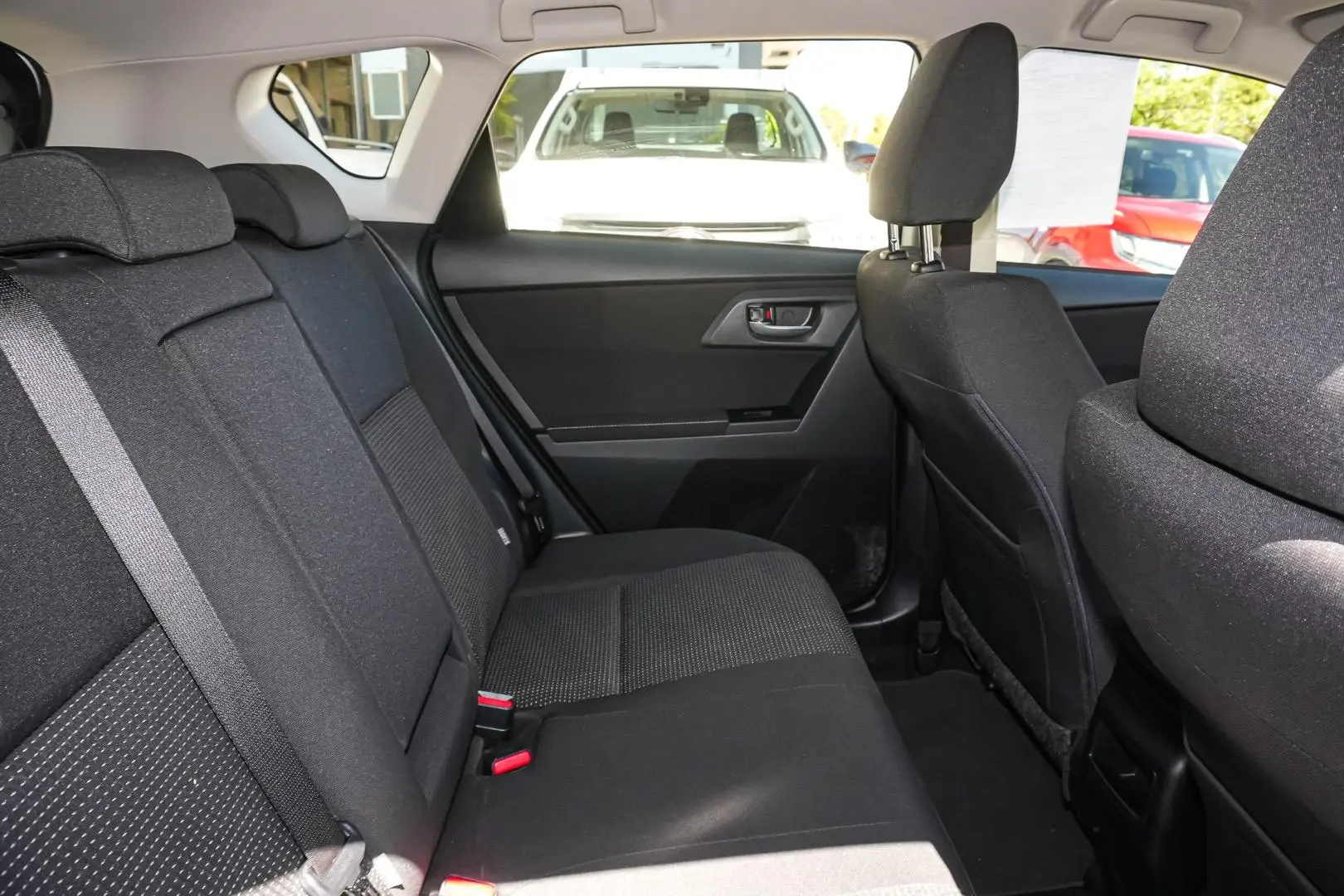 2017 Toyota Corolla Gallery Image 9