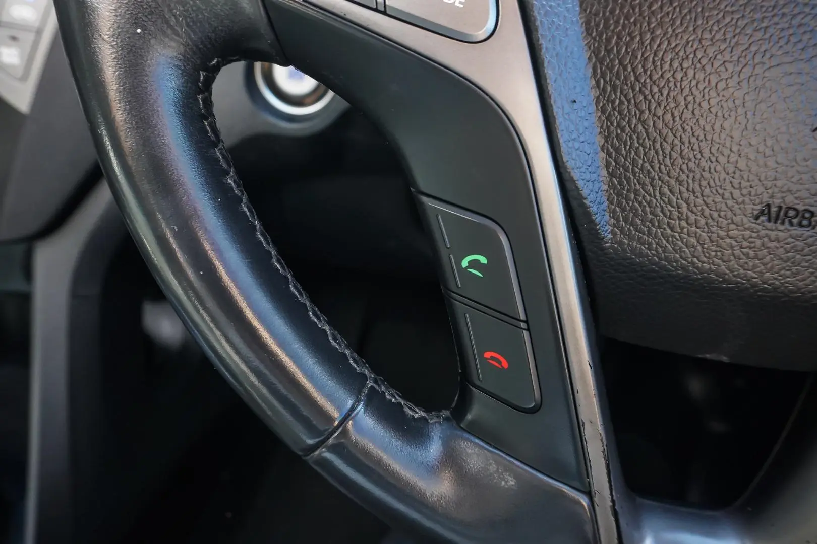 2015 Hyundai Santa Fe Gallery Image 20