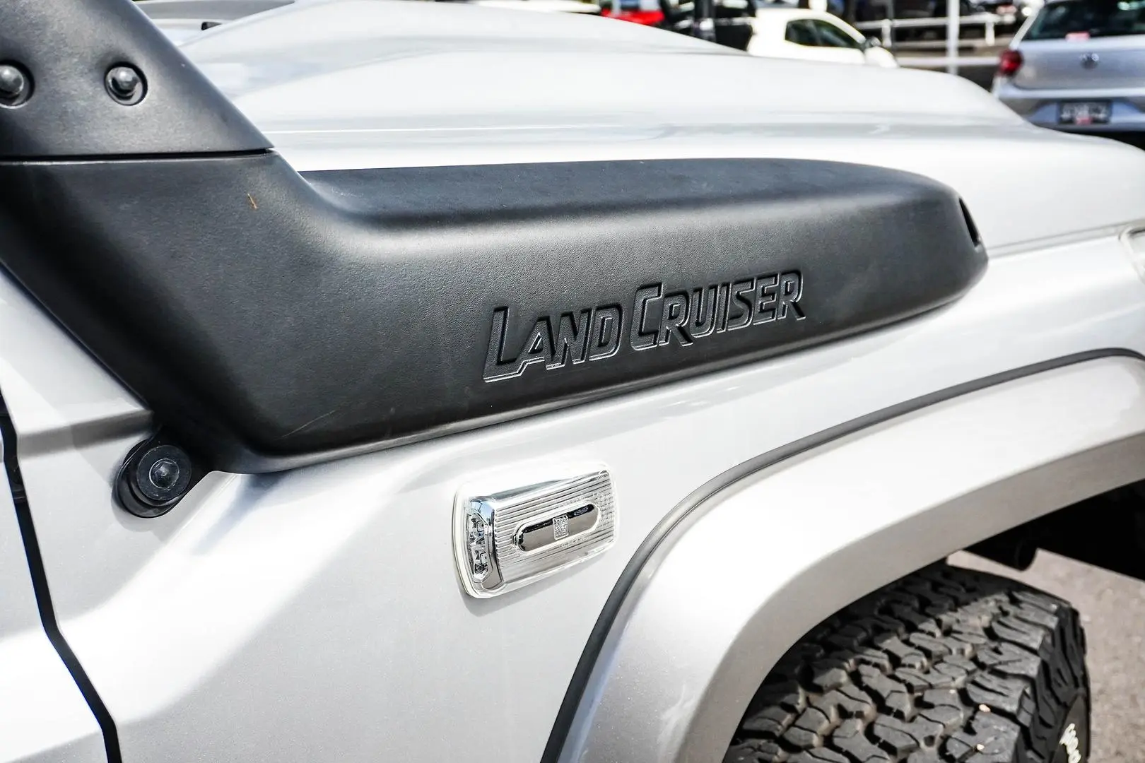 2017 Toyota Landcruiser Gallery Image 12