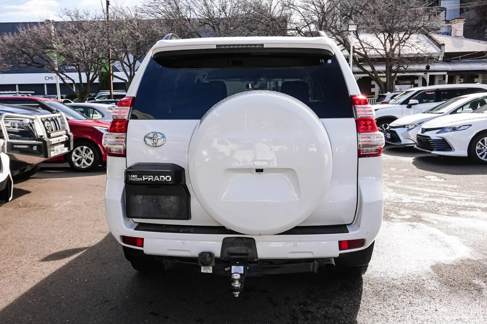 2014 Toyota Landcruiser Prado Gallery Image 6
