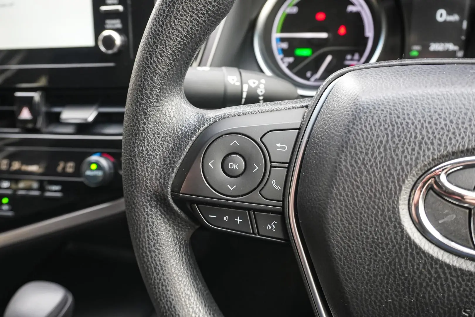 2024 Toyota Camry Gallery Image 19