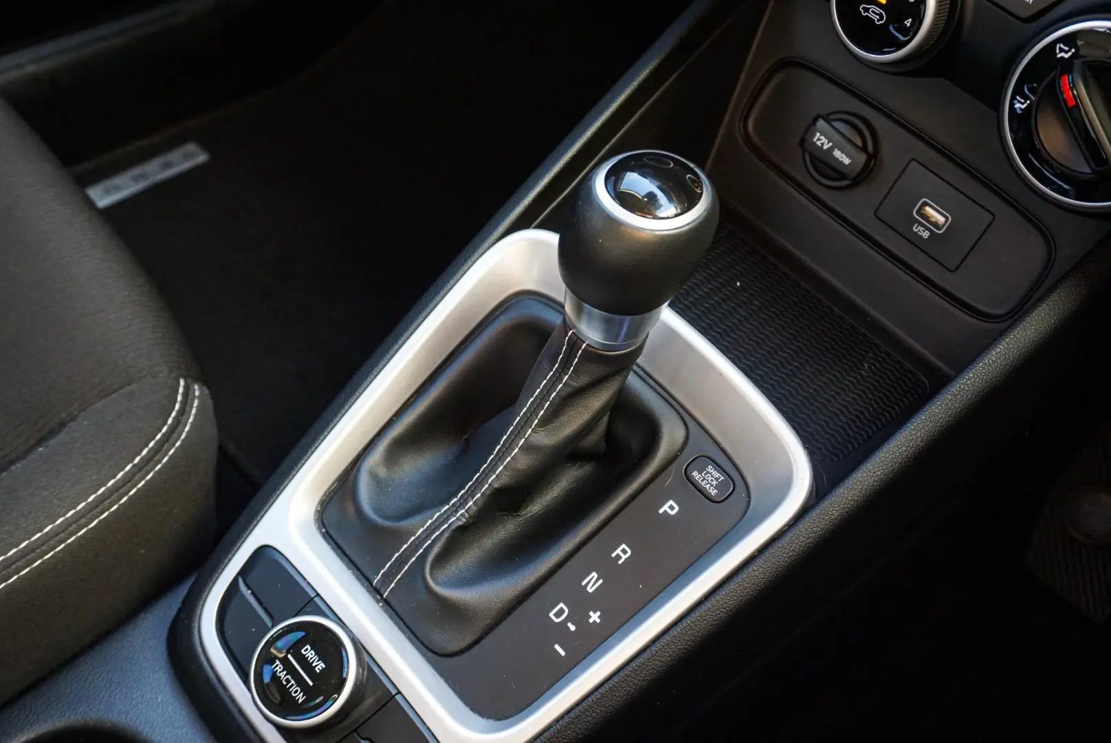 2019 Hyundai Venue Gallery Image 19
