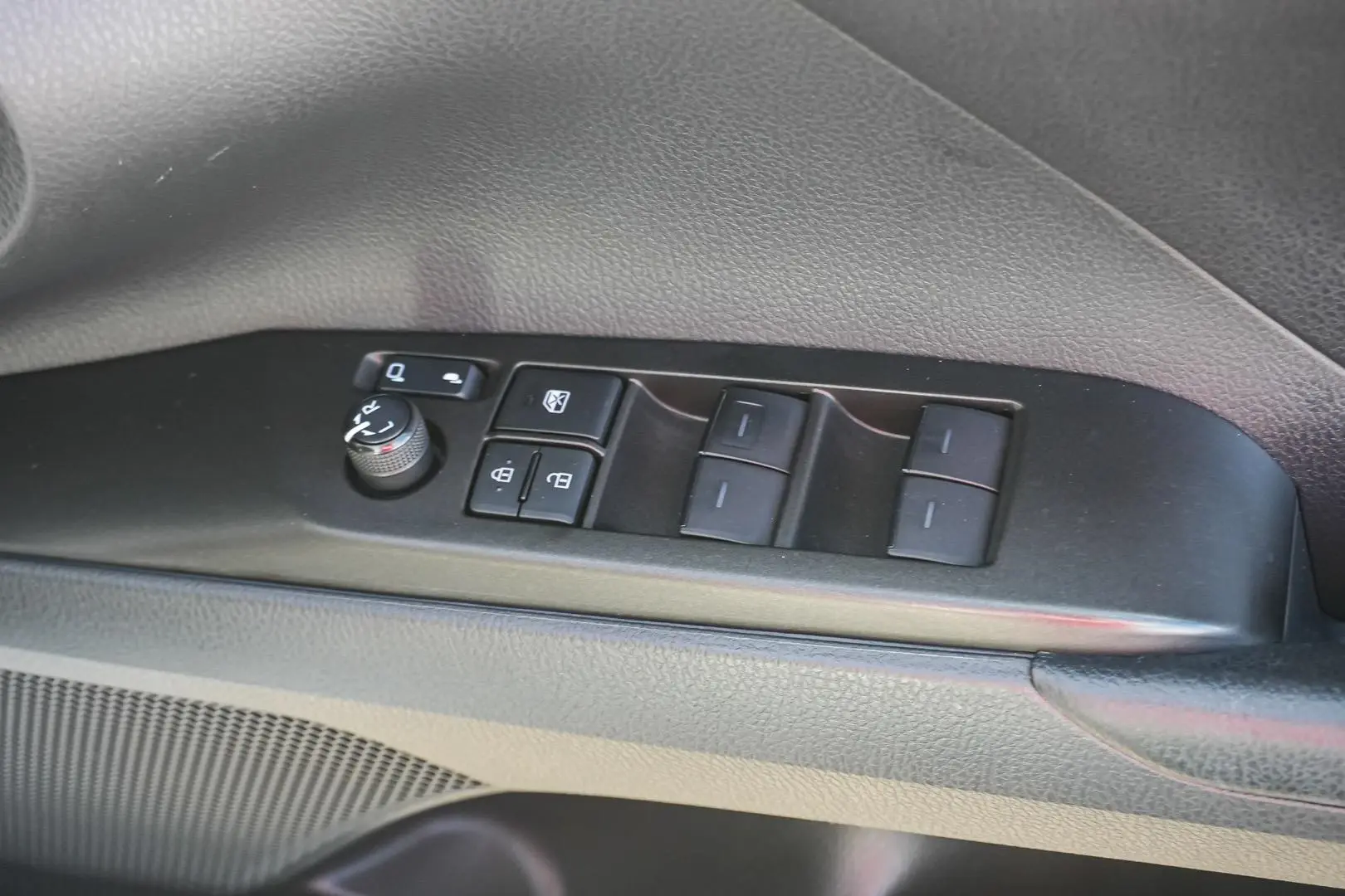 2022 Toyota Camry Gallery Image 20