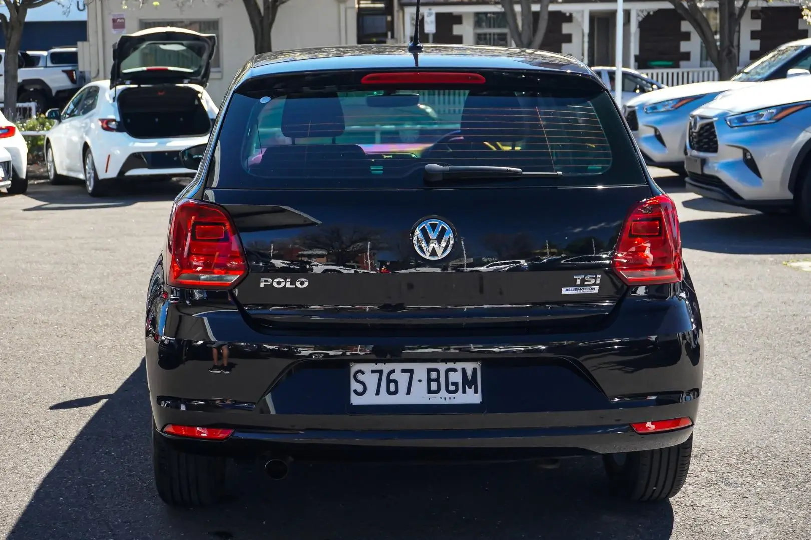 2015 Volkswagen Polo Gallery Image 5