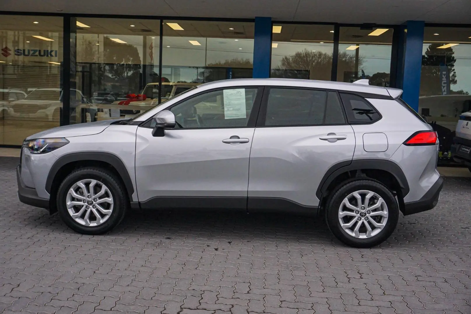 2023 Toyota Corolla Cross Gallery Image 4
