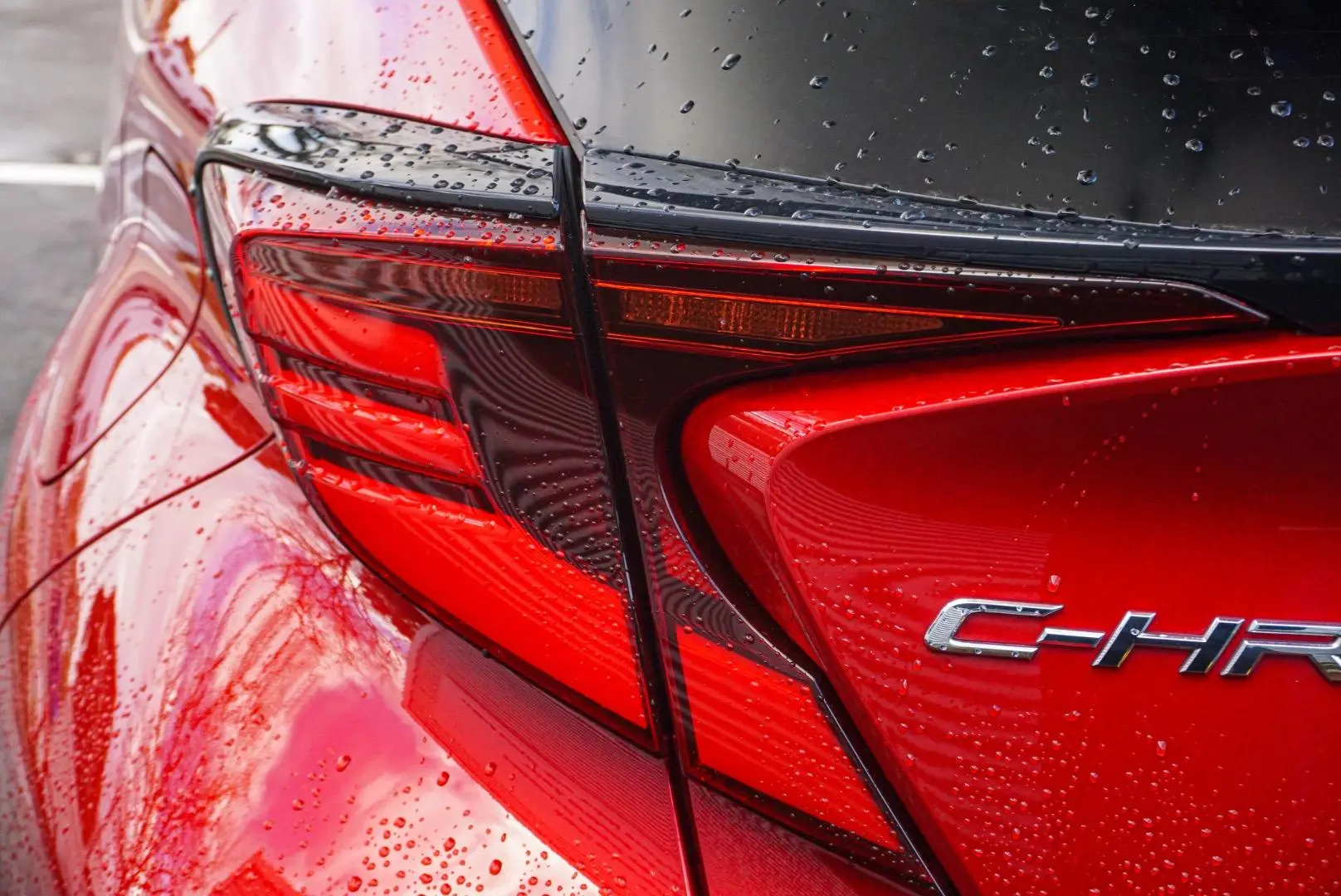 2021 Toyota C-HR Gallery Image 14