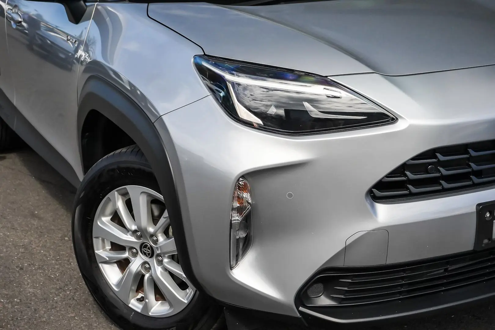 2025 Toyota Yaris Cross Gallery Image 13