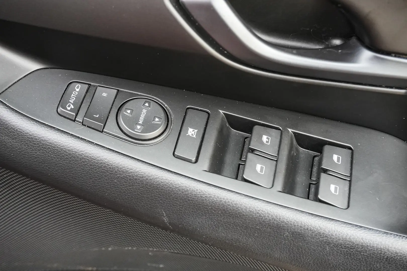 2019 Hyundai i30 Gallery Image 17