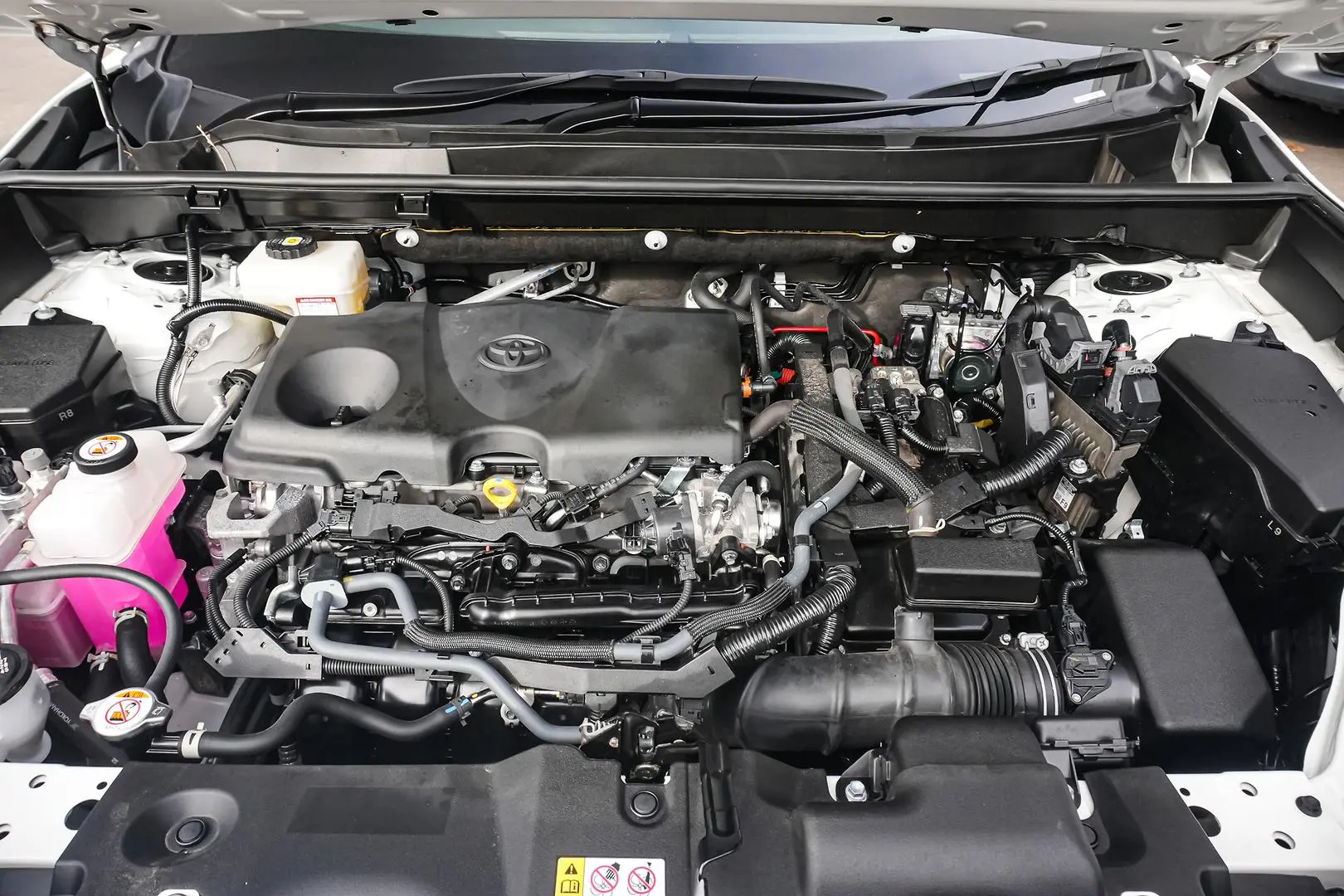 2023 Toyota RAV4 Gallery Image 22