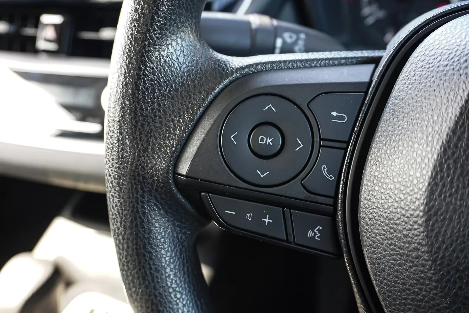 2022 Toyota Corolla Gallery Image 18