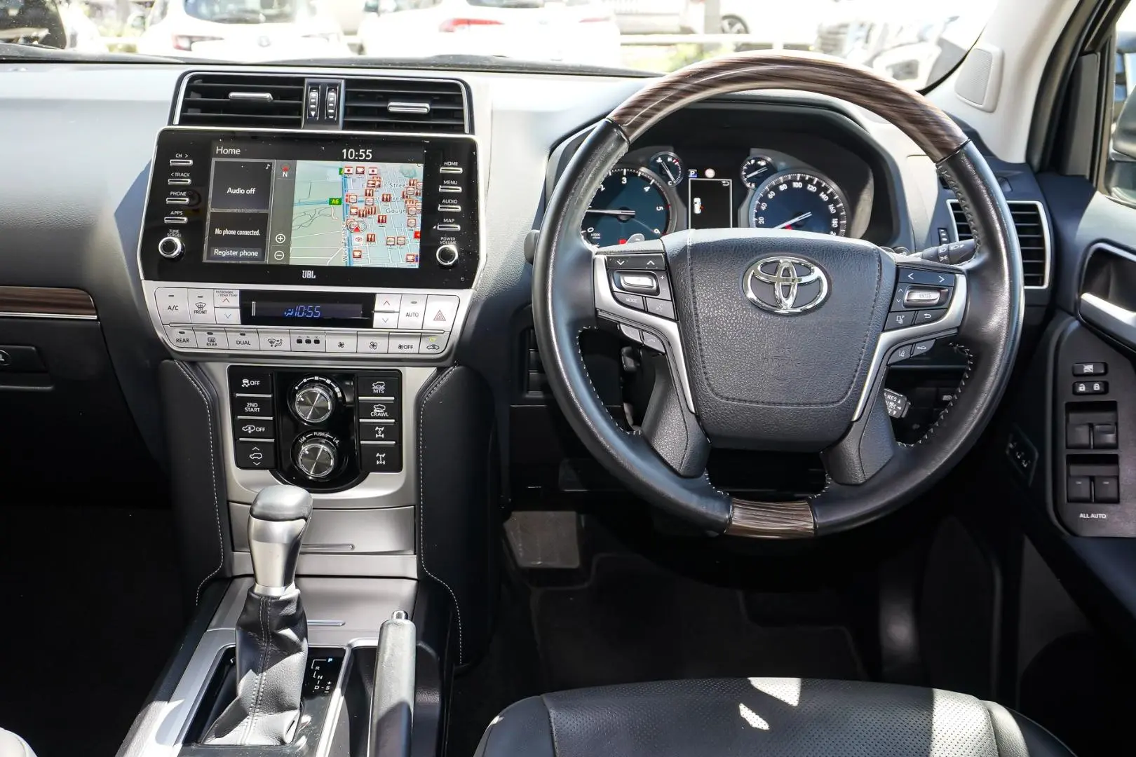 2021 Toyota Landcruiser Prado Gallery Image 11