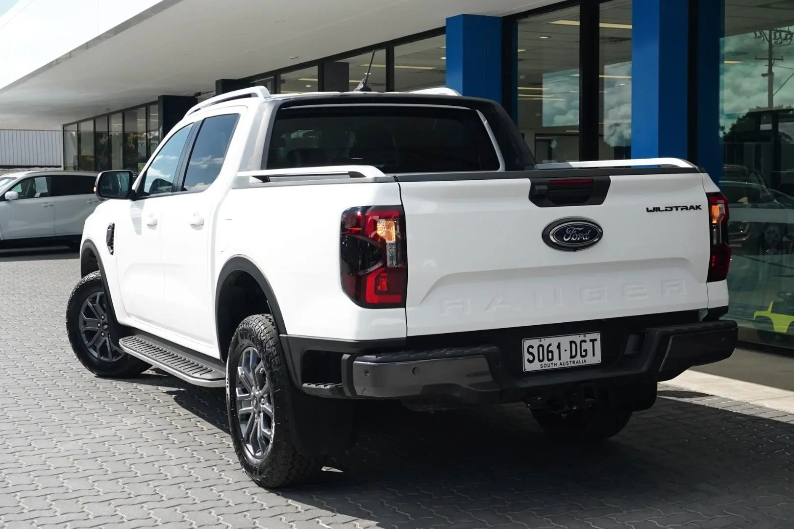 2024 Ford Ranger Gallery Image 3