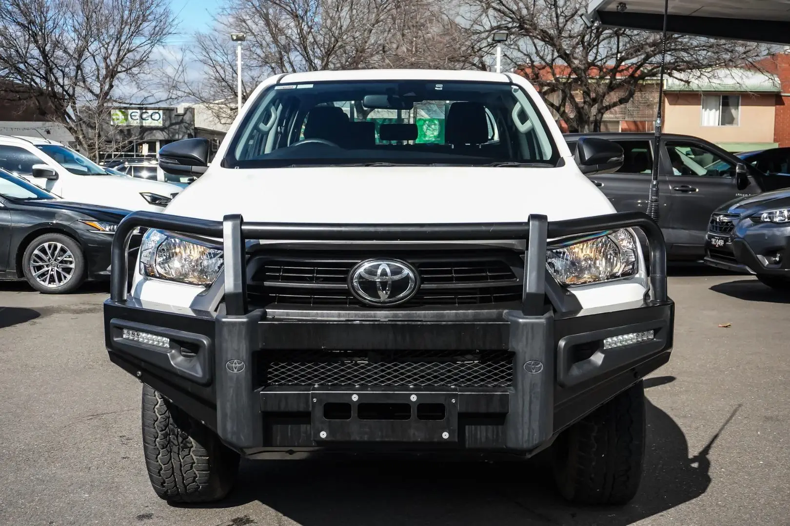 2022 Toyota Hilux Gallery Image 4