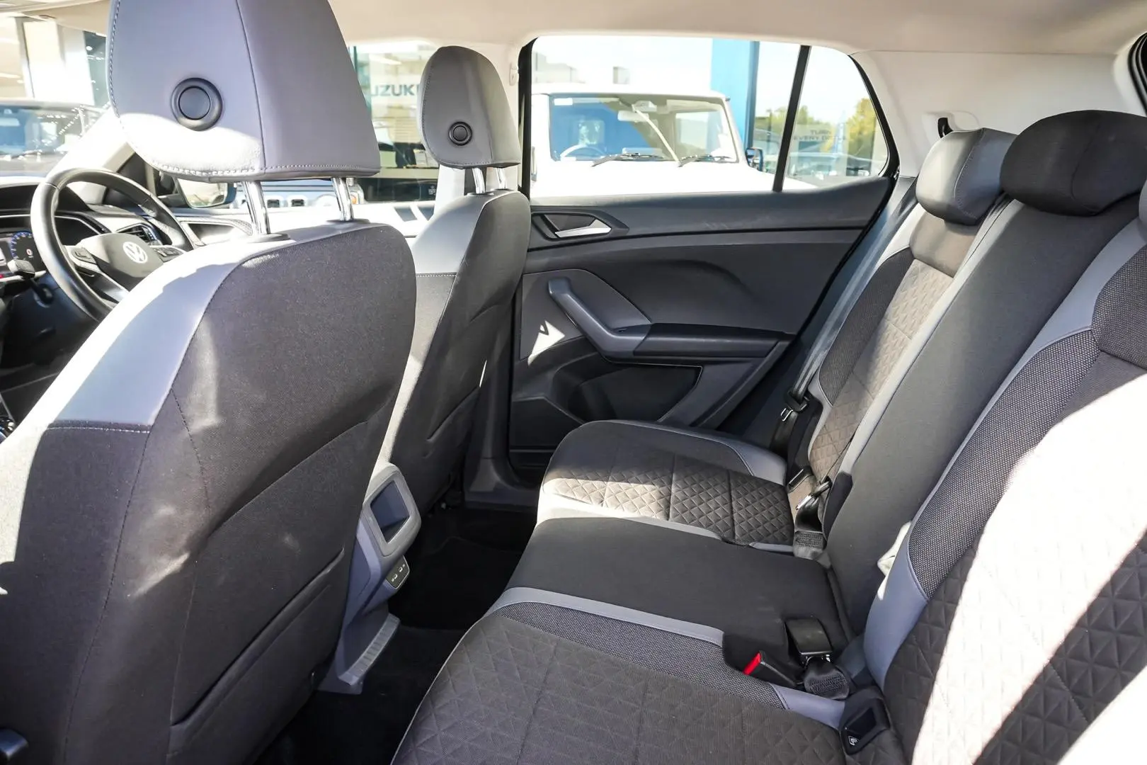 2020 Volkswagen T-Cross Gallery Image 8