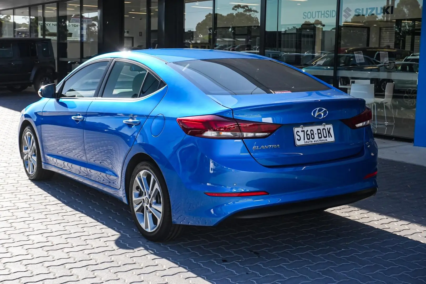 2016 Hyundai Elantra Gallery Image 3