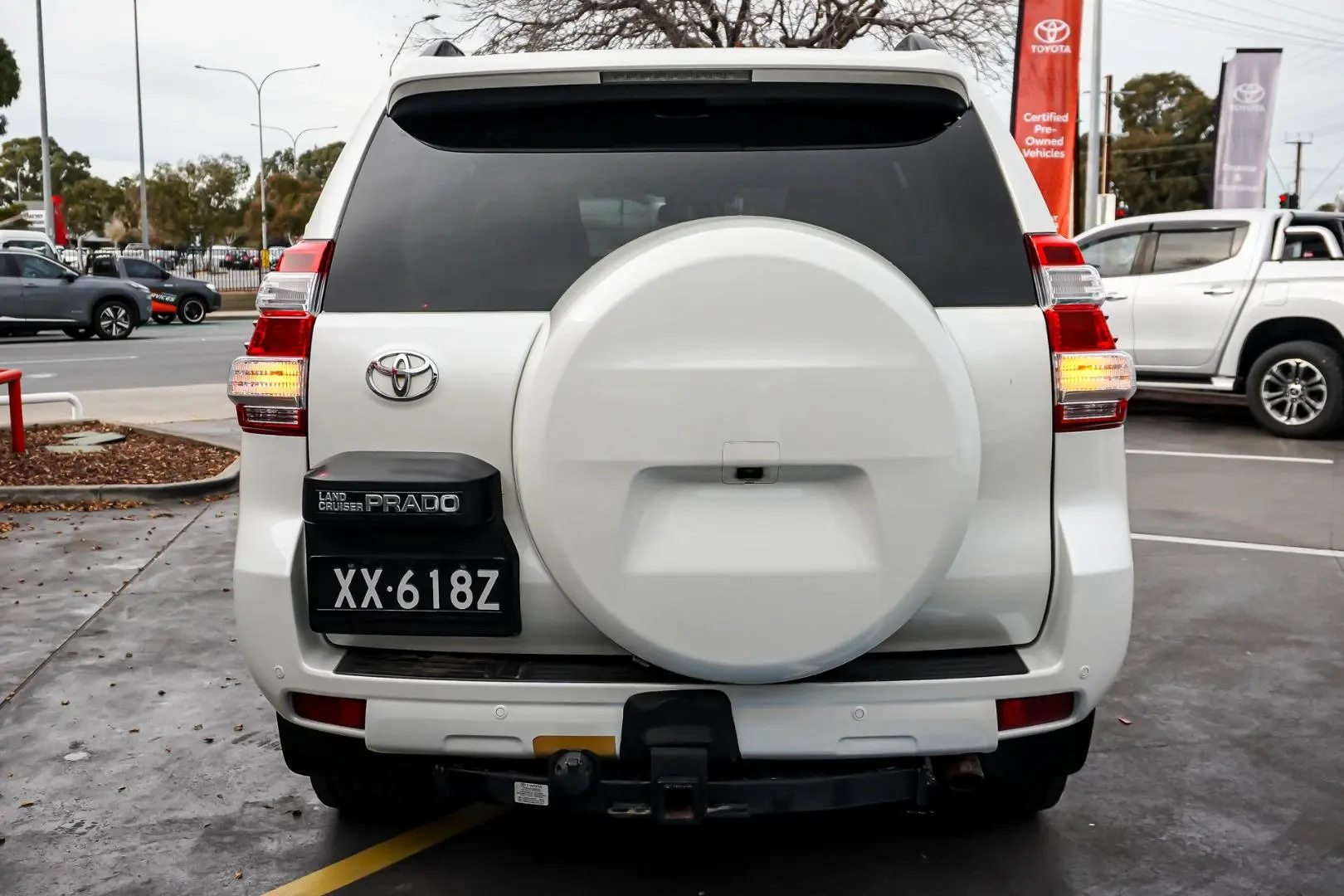 2015 Toyota Landcruiser Prado Gallery Image 6