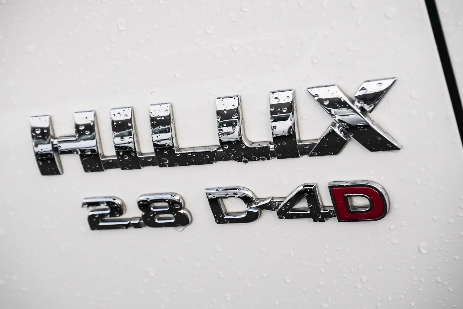 2022 Toyota Hilux Gallery Image 13
