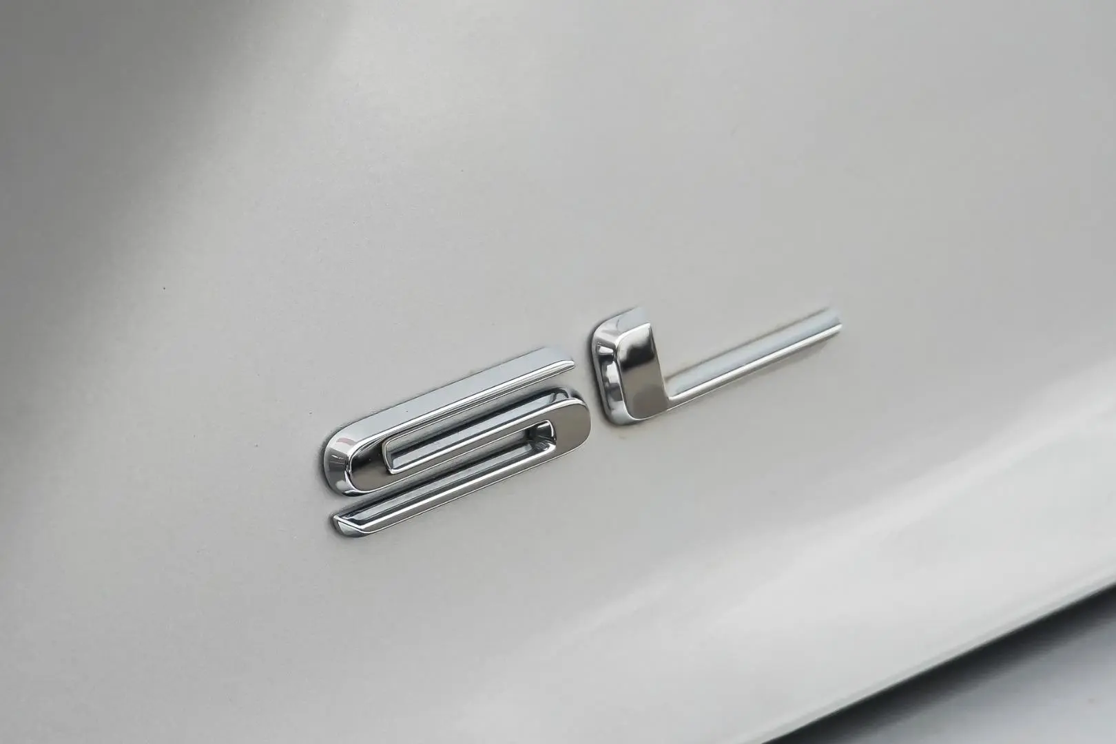 2025 Toyota Camry Gallery Image 15