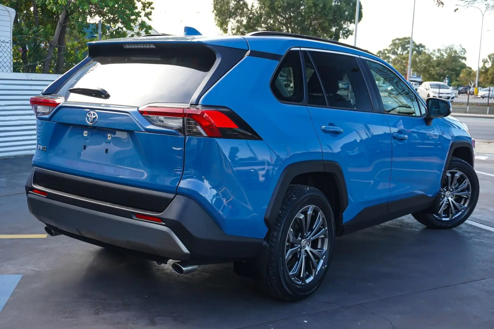 2024 Toyota RAV4 Gallery Image 3