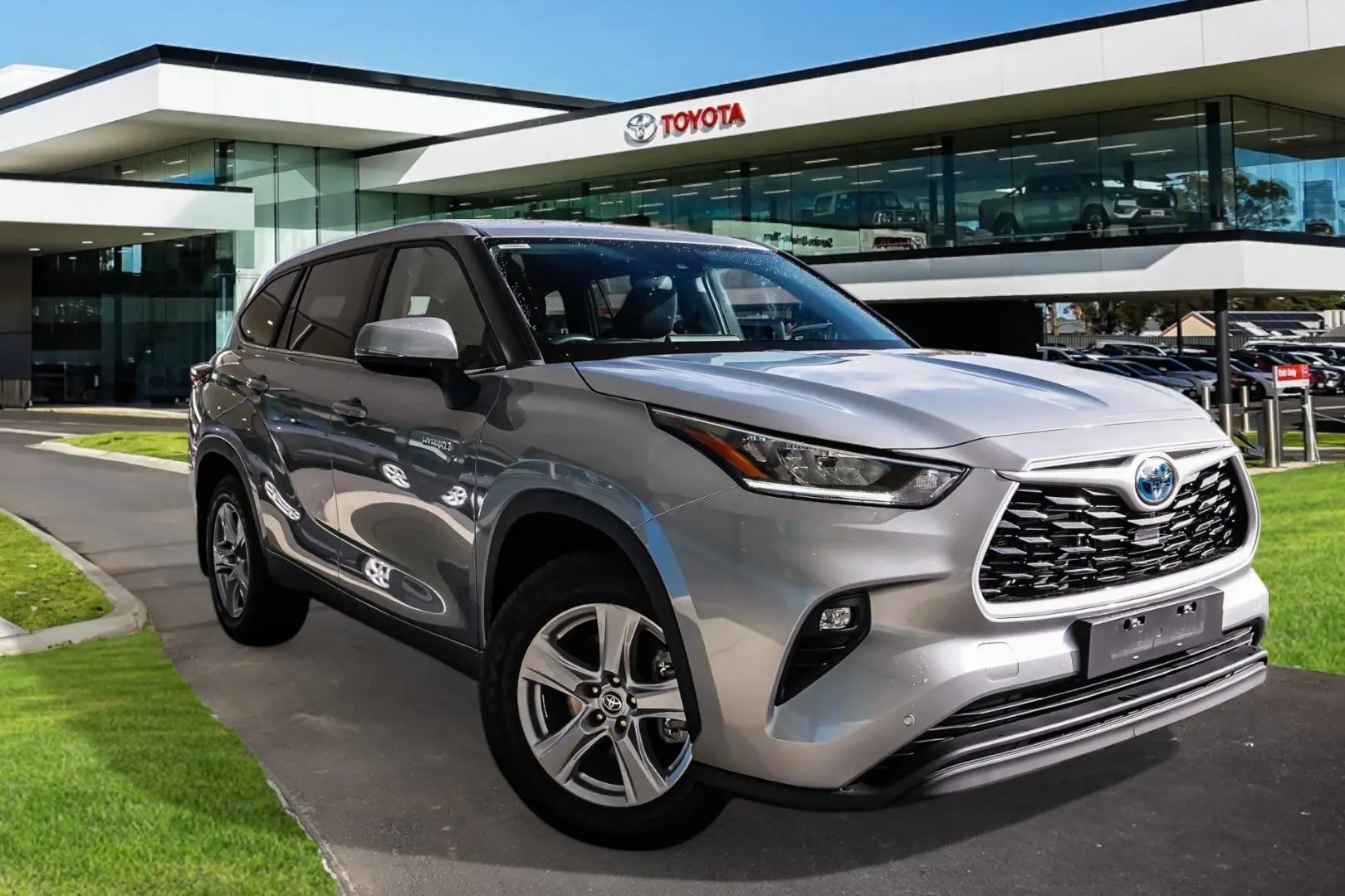 2023 Toyota Kluger Gallery Image 1