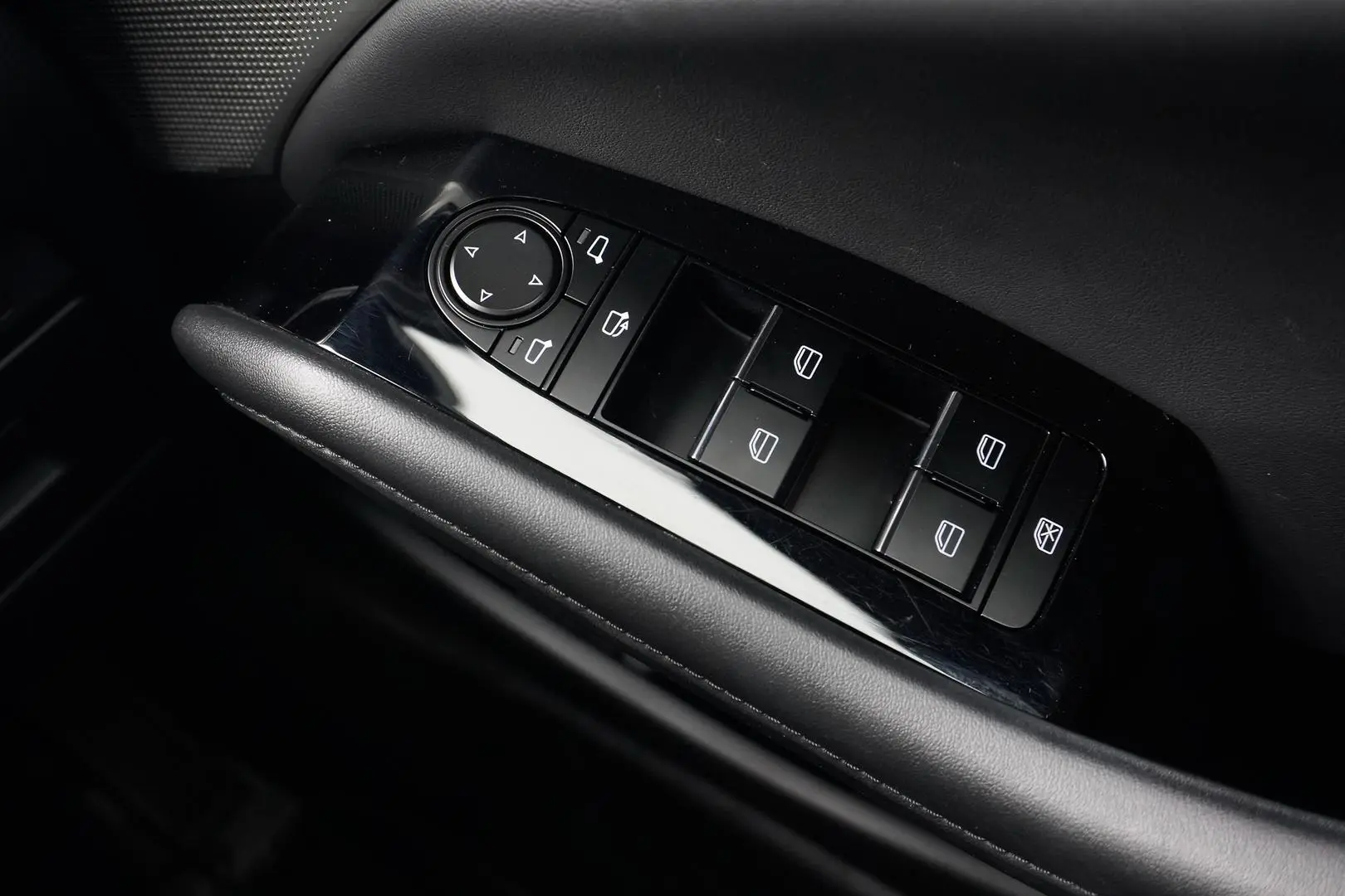 2025 Mazda 3 Gallery Image 22