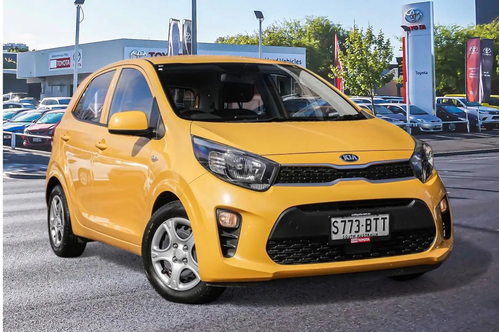 2017 Kia Picanto Gallery Image 1