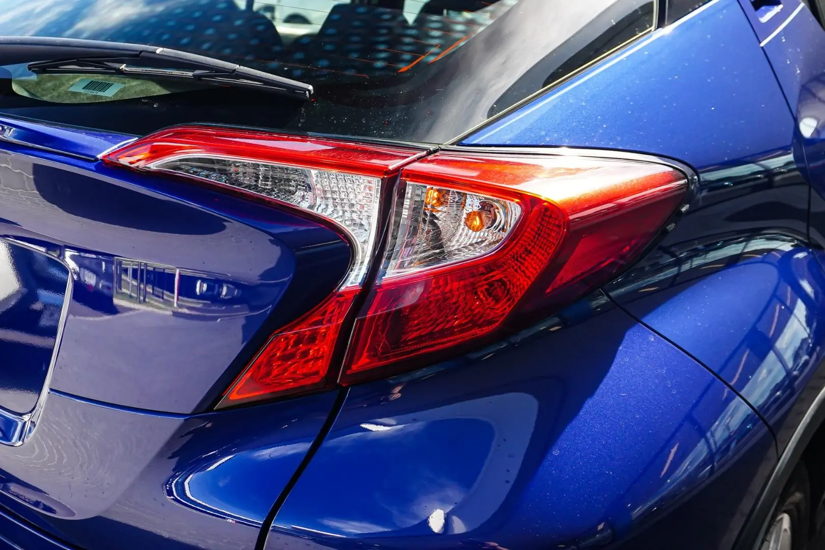 2023 Toyota C-HR Gallery Image 13