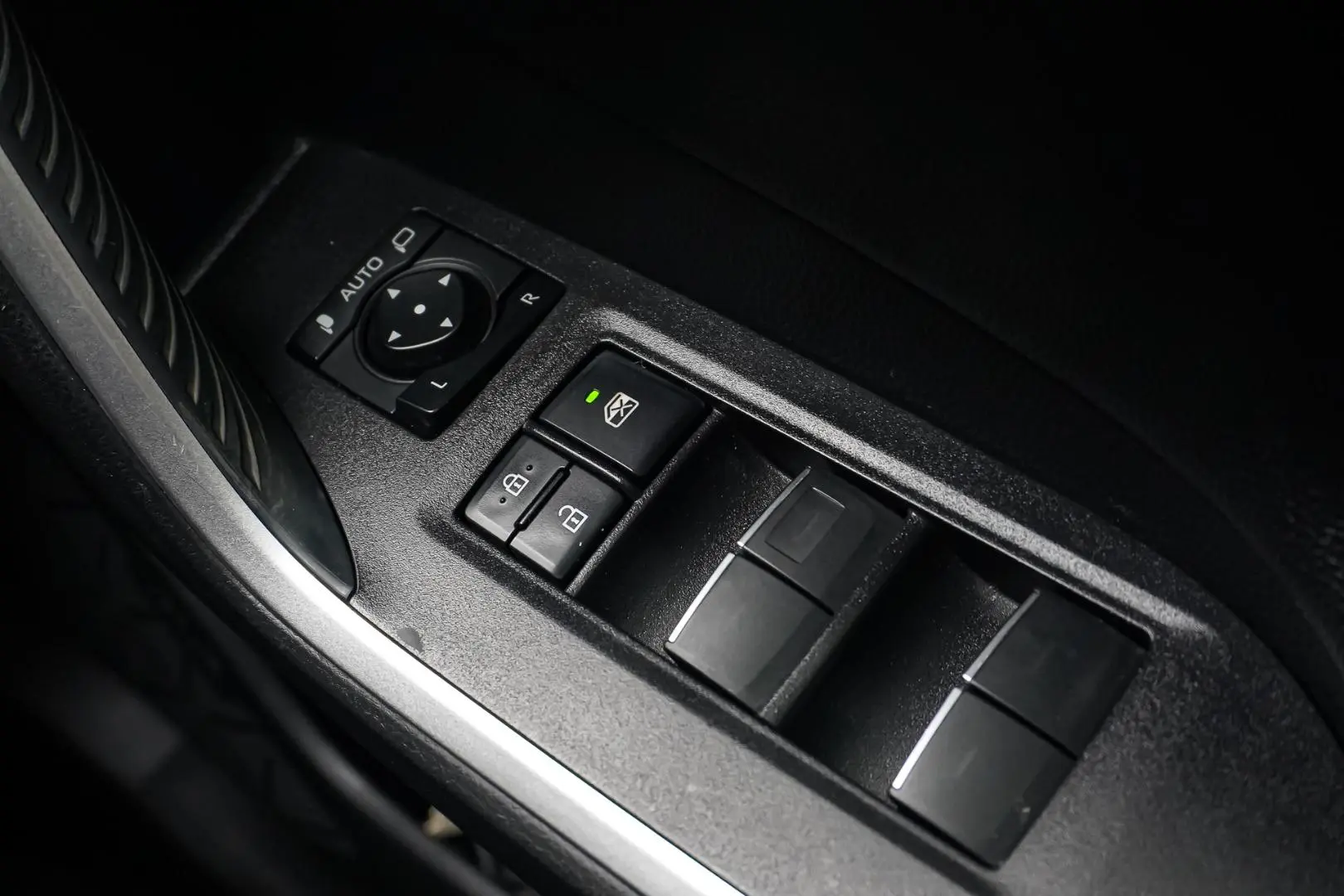 2024 Toyota RAV4 Gallery Image 22