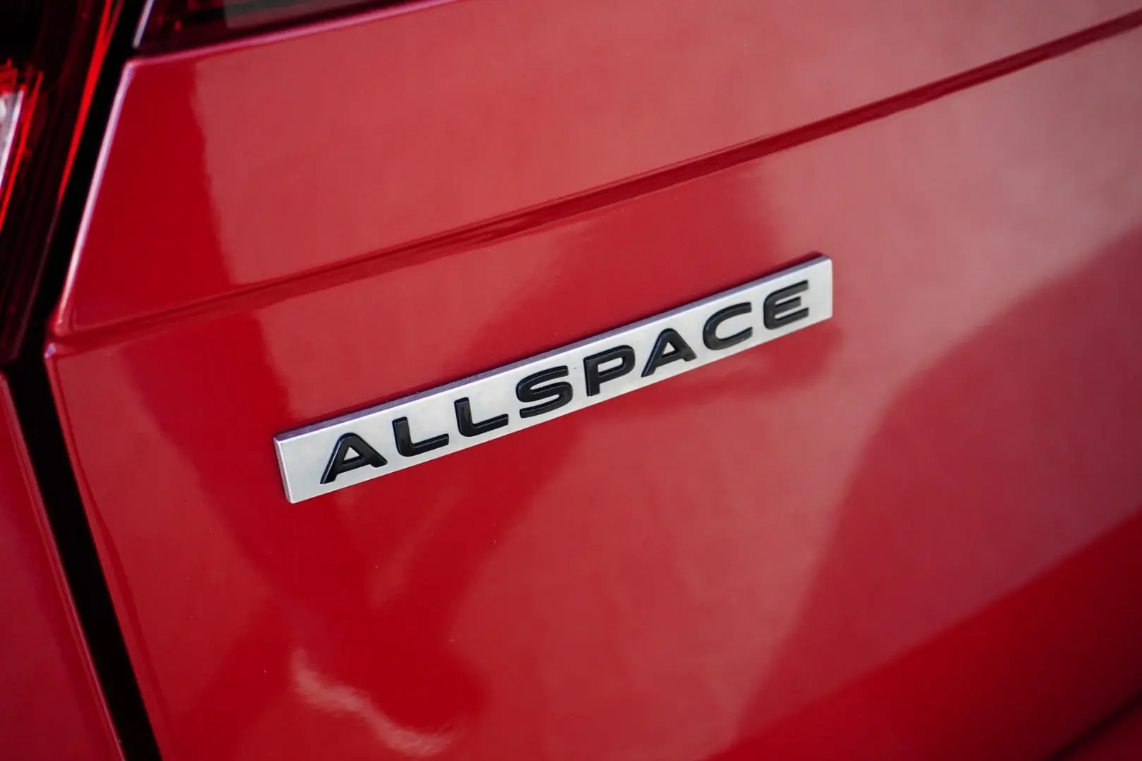 2022 Volkswagen Tiguan Gallery Image 17