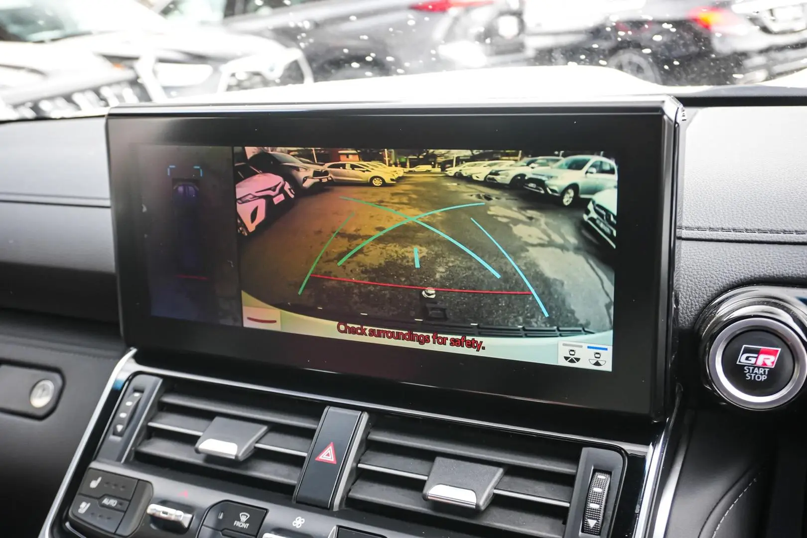 2022 Toyota Landcruiser Gallery Image 22