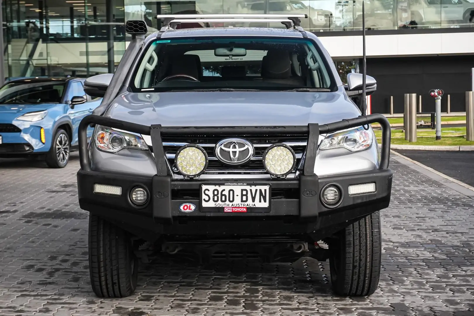 2017 Toyota Fortuner Gallery Image 5