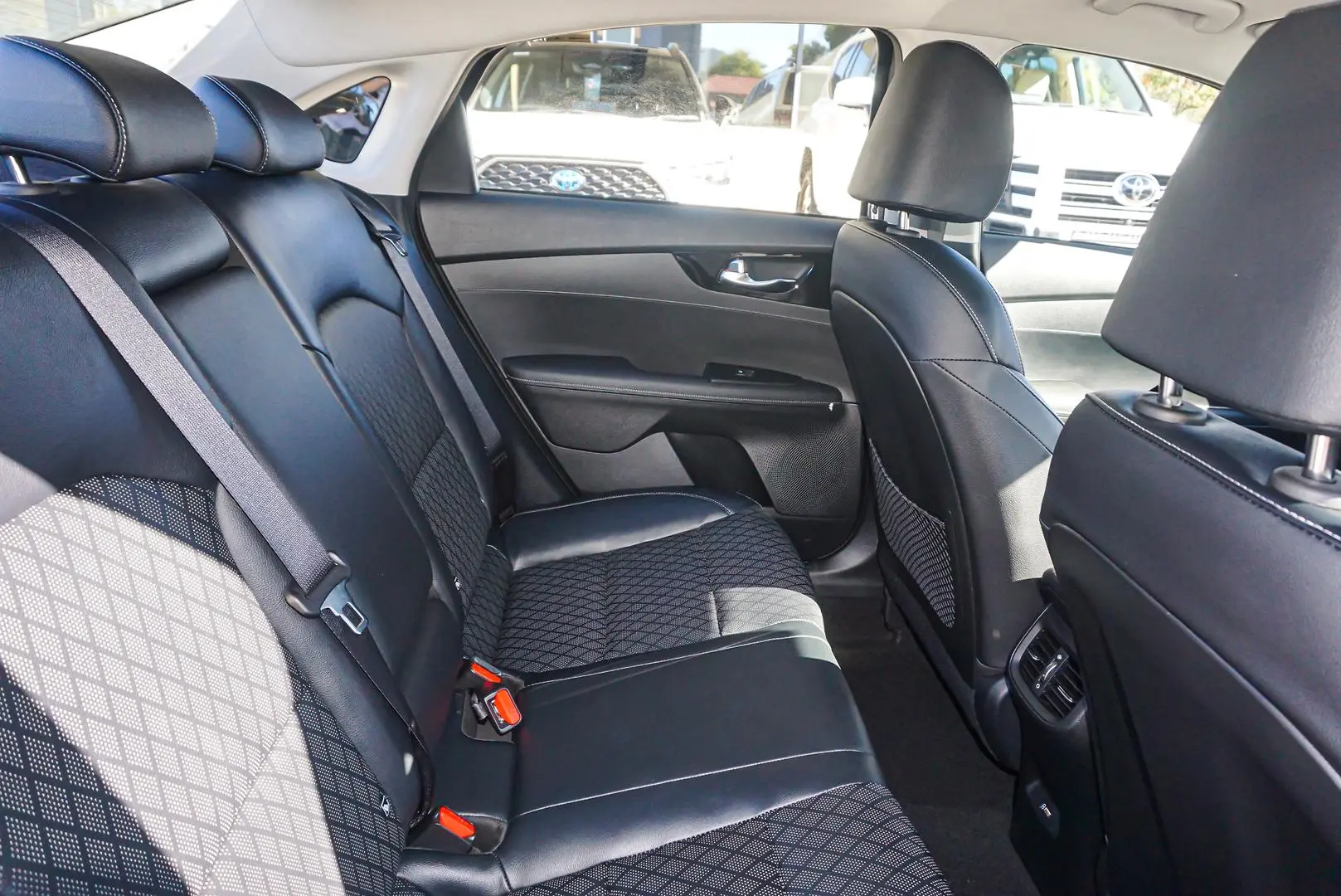 2021 Kia Cerato Gallery Image 7