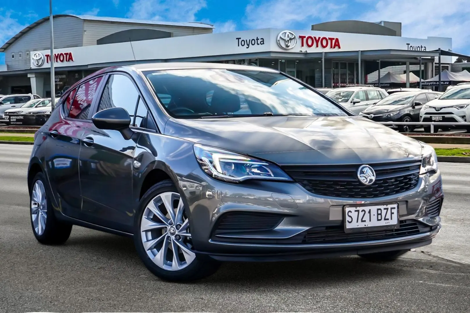2018 Holden Astra Image