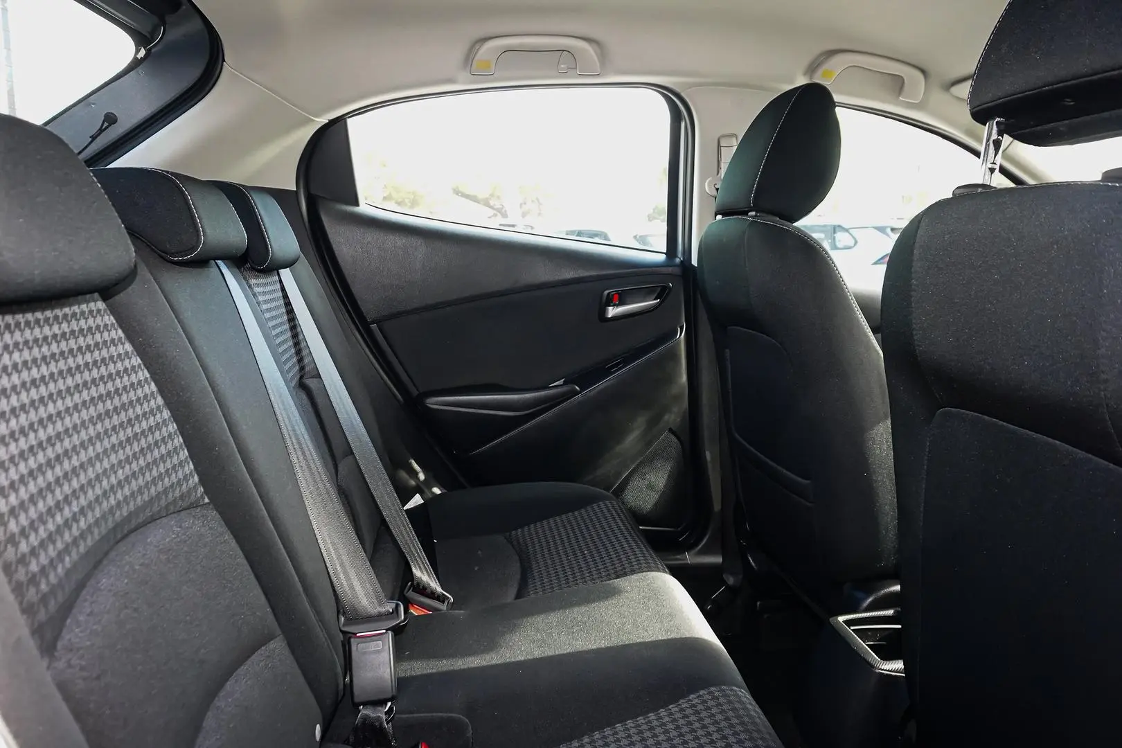 2019 Mazda 2 Gallery Image 8