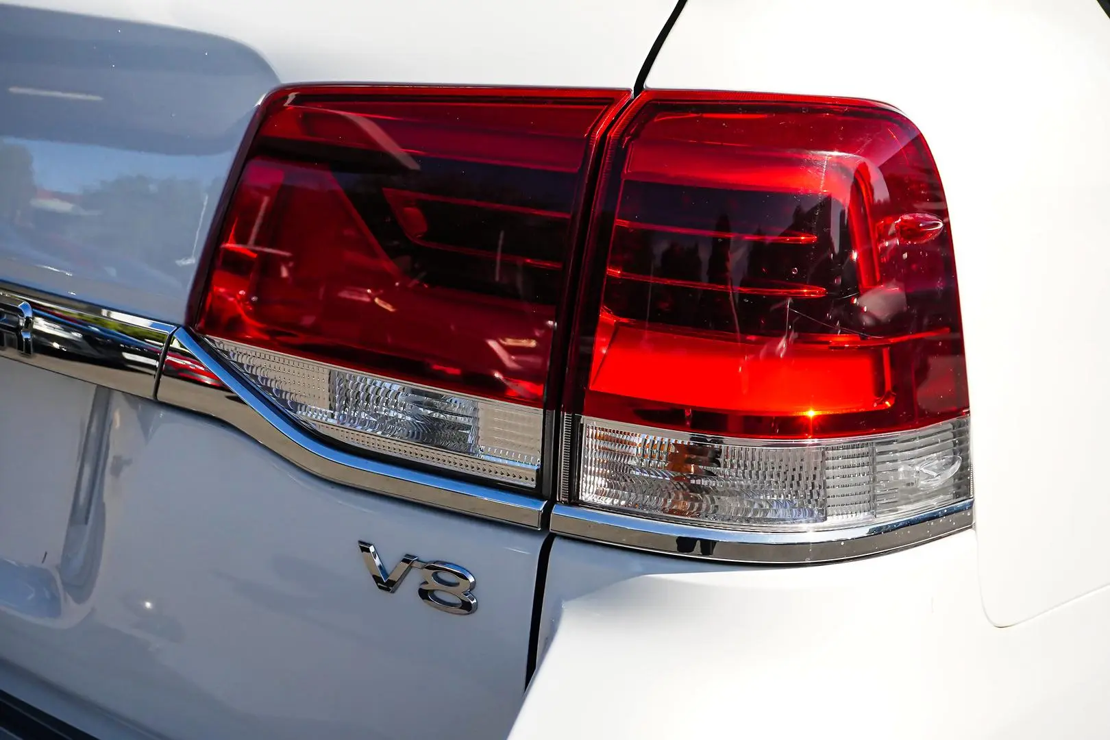 2020 Toyota Landcruiser Gallery Image 13