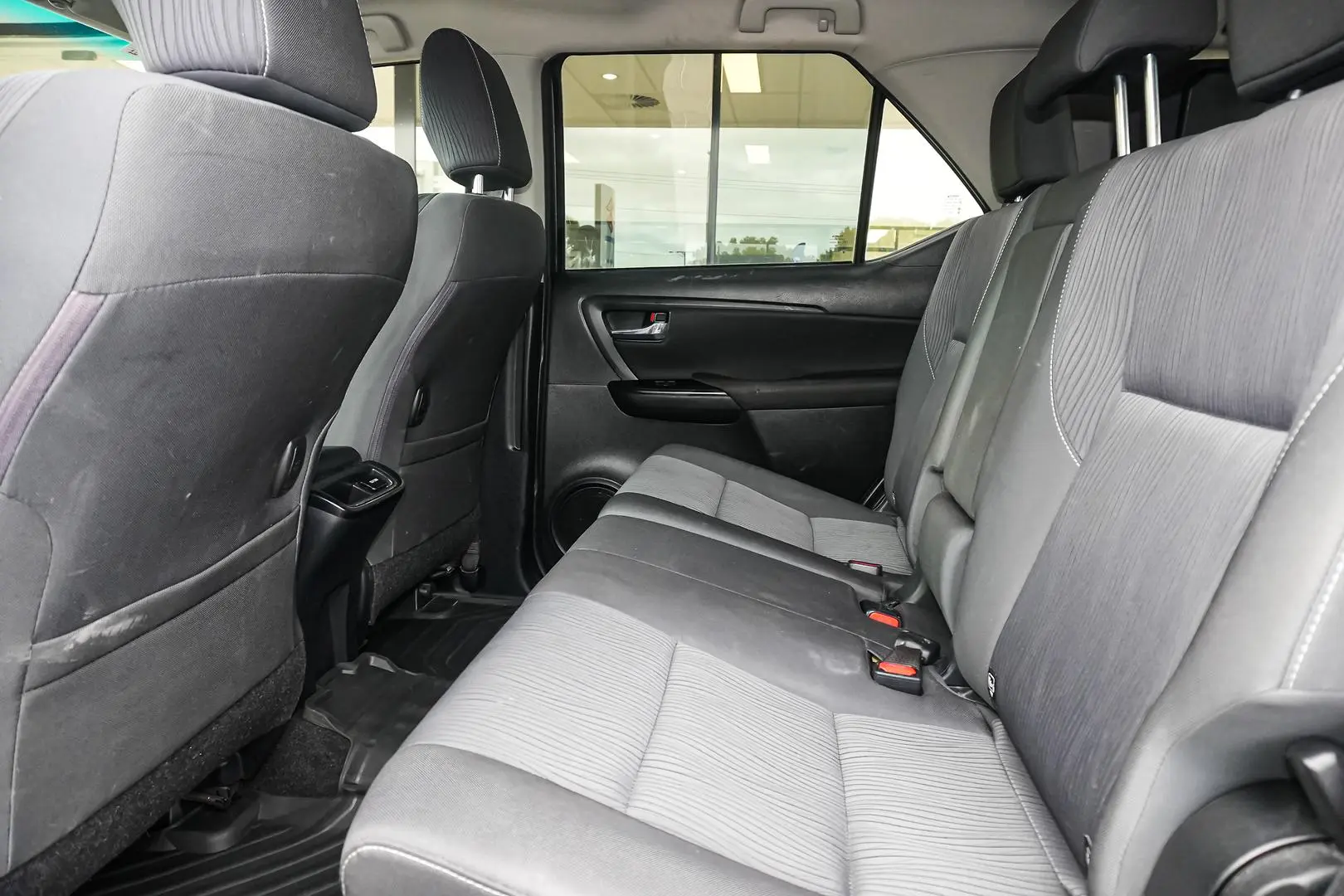 2021 Toyota Fortuner Gallery Image 8