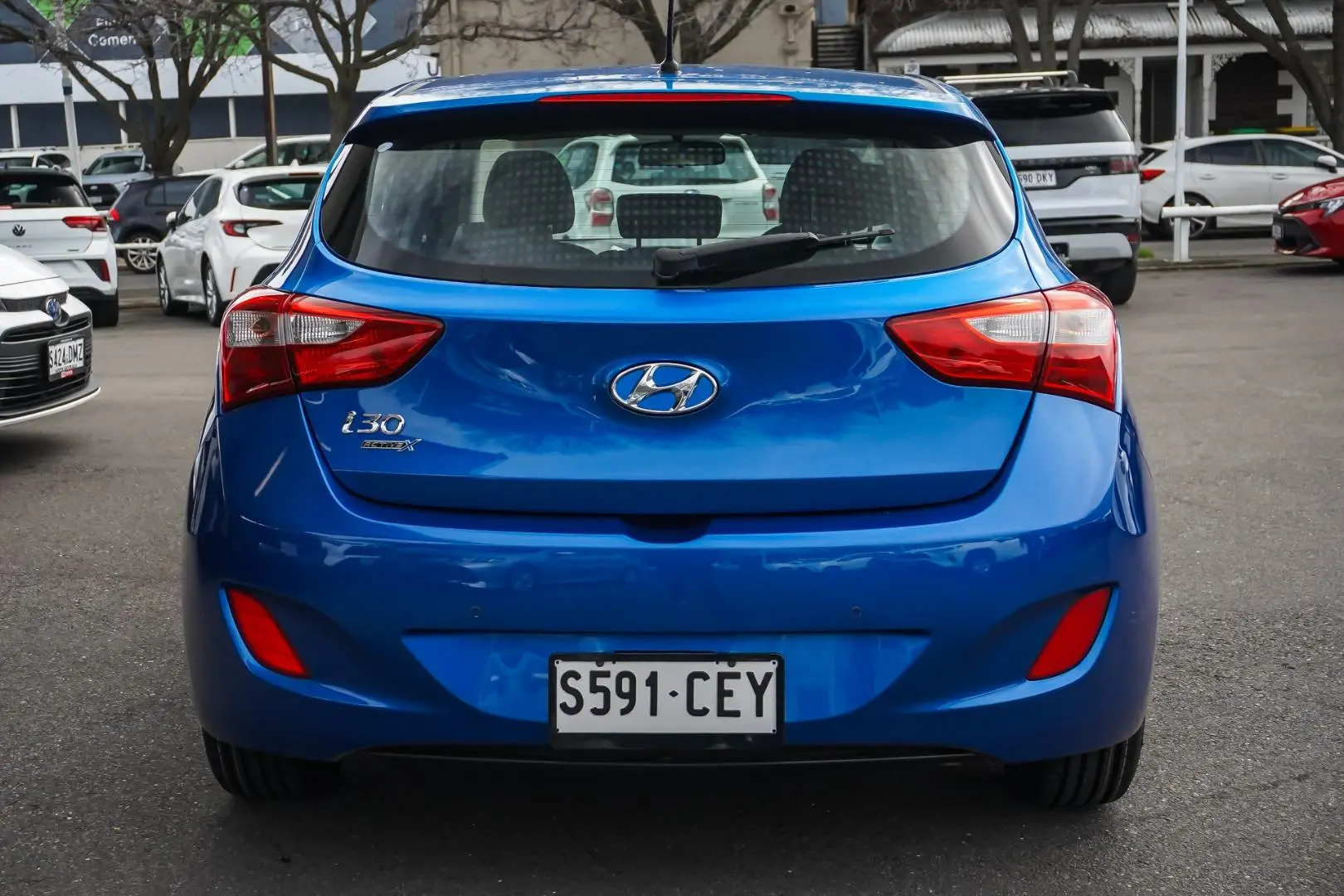2016 Hyundai i30 Gallery Image 6