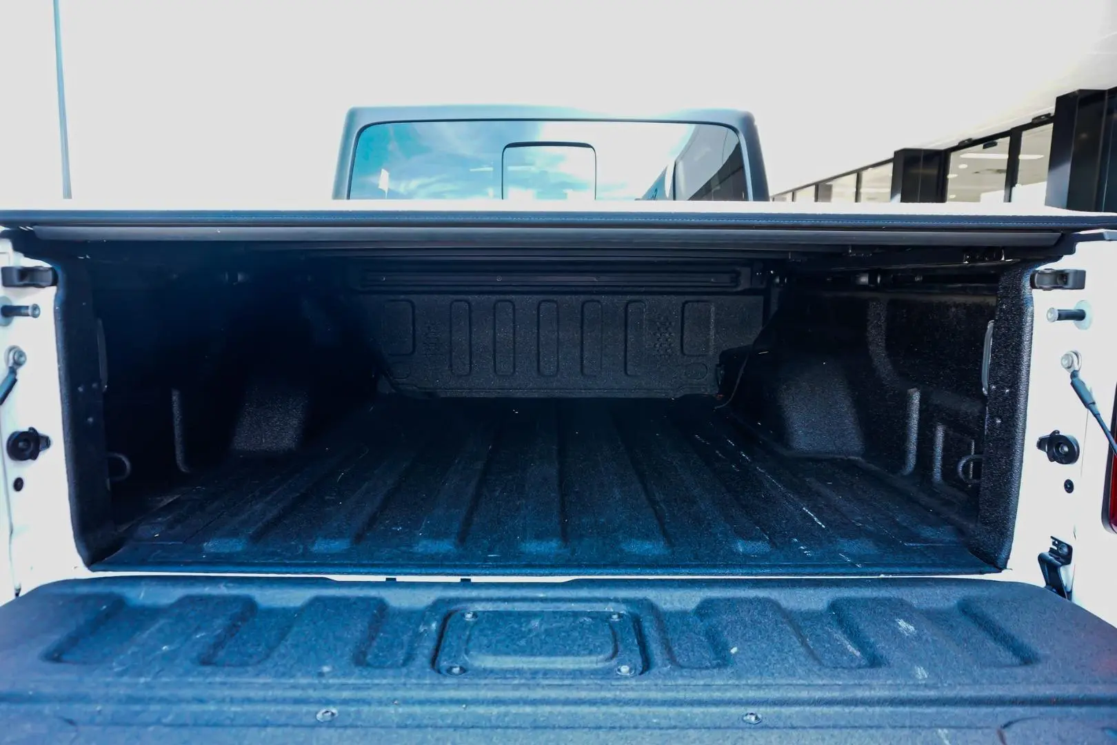 2021 Jeep Gladiator Gallery Image 10