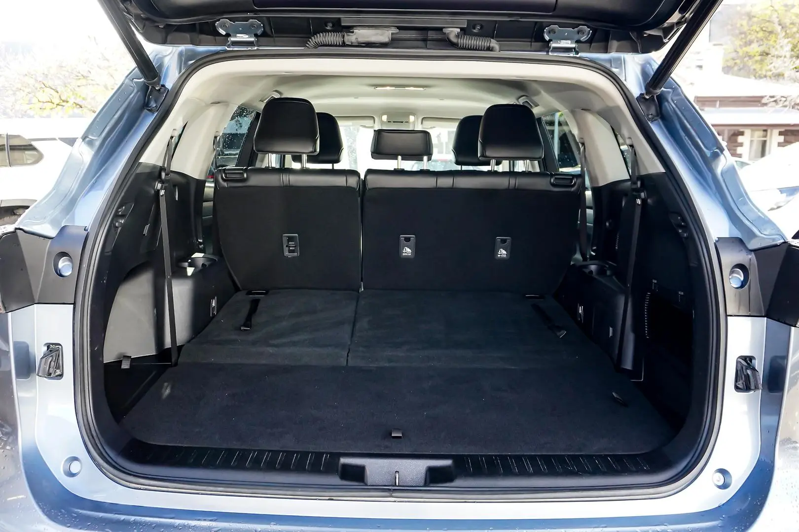 2021 Toyota Kluger Gallery Image 9