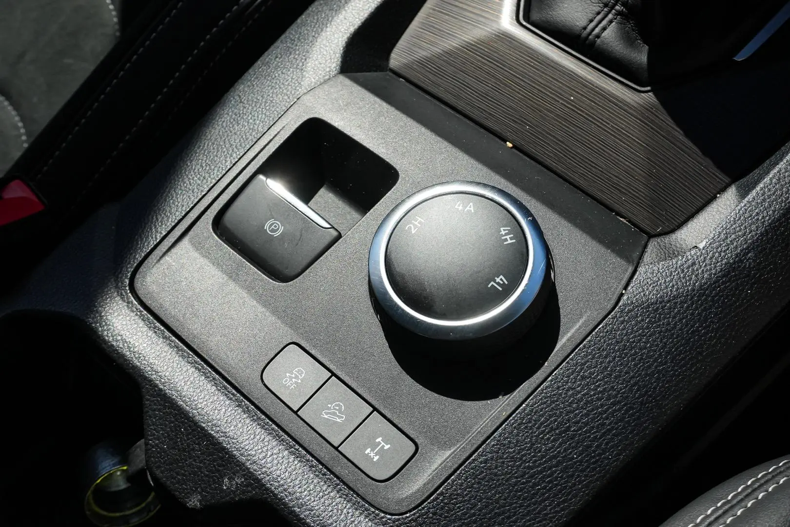 2023 Volkswagen Amarok Gallery Image 20