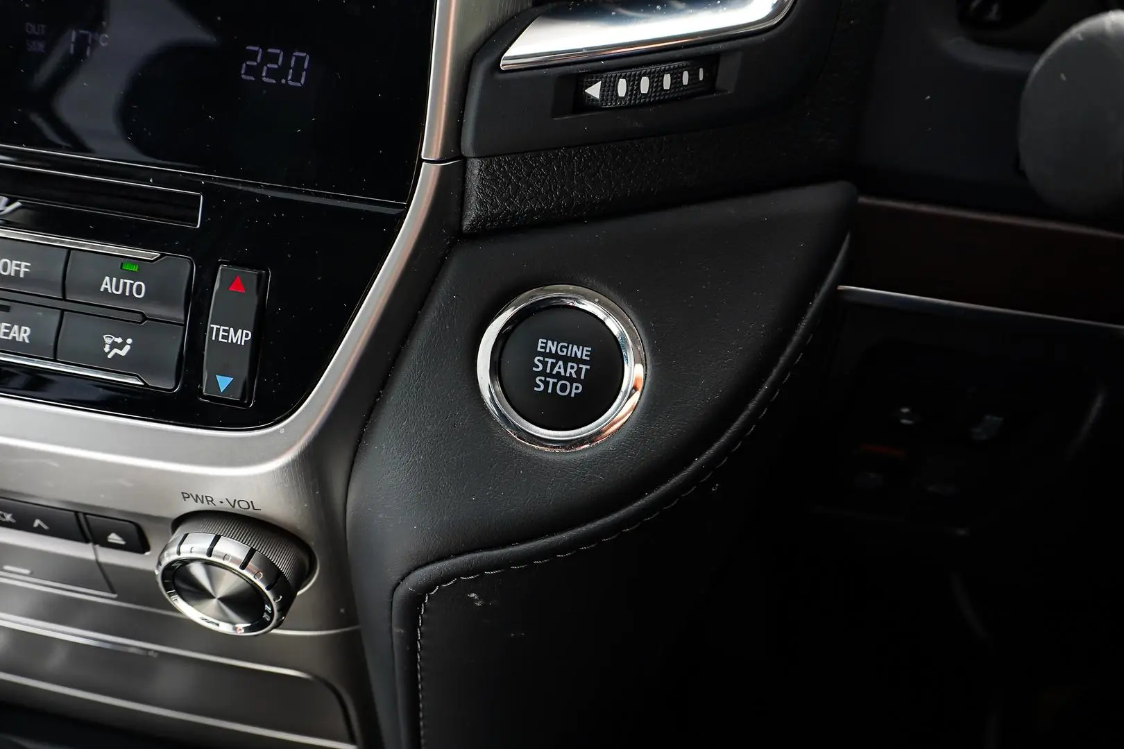 2021 Toyota Landcruiser Gallery Image 29