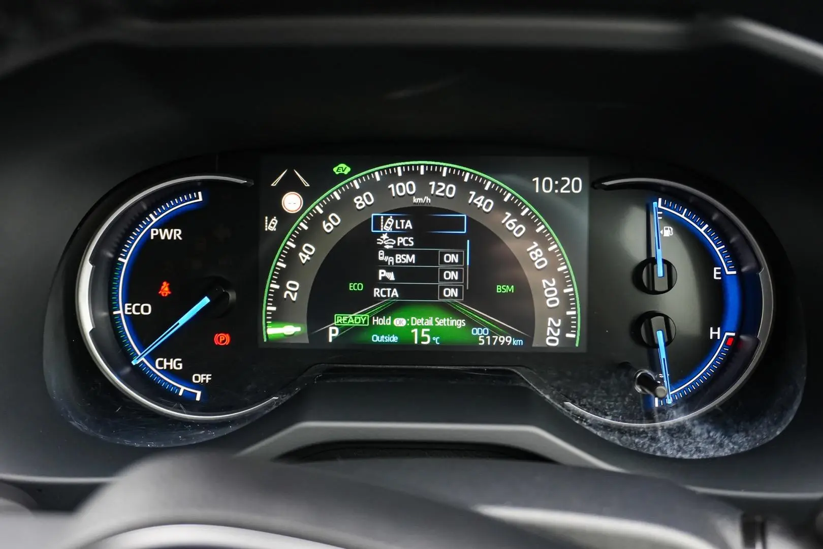 2024 Toyota RAV4 Gallery Image 17