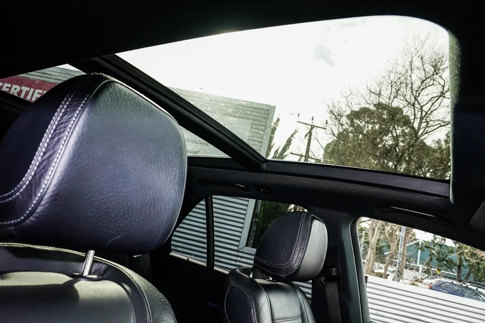 2019 Mercedes-Benz GLE-Class Gallery Image 8