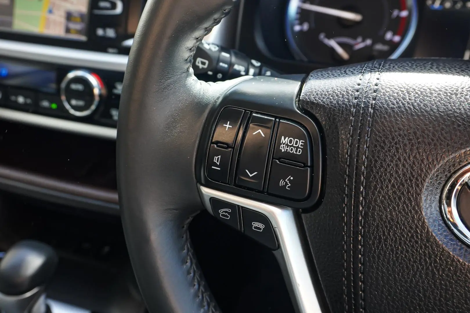 2016 Toyota Kluger Gallery Image 17