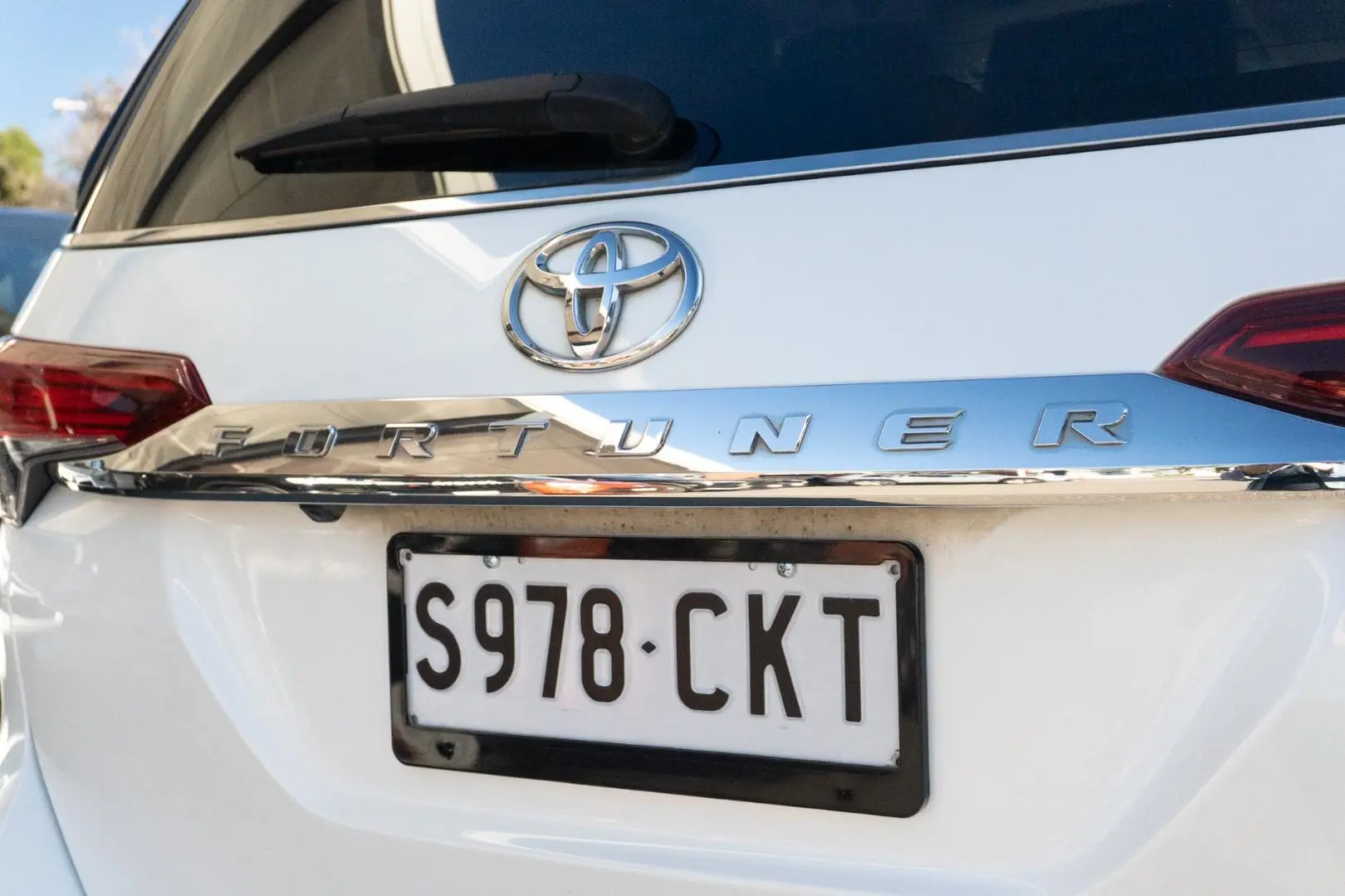 2019 Toyota Fortuner Gallery Image 16