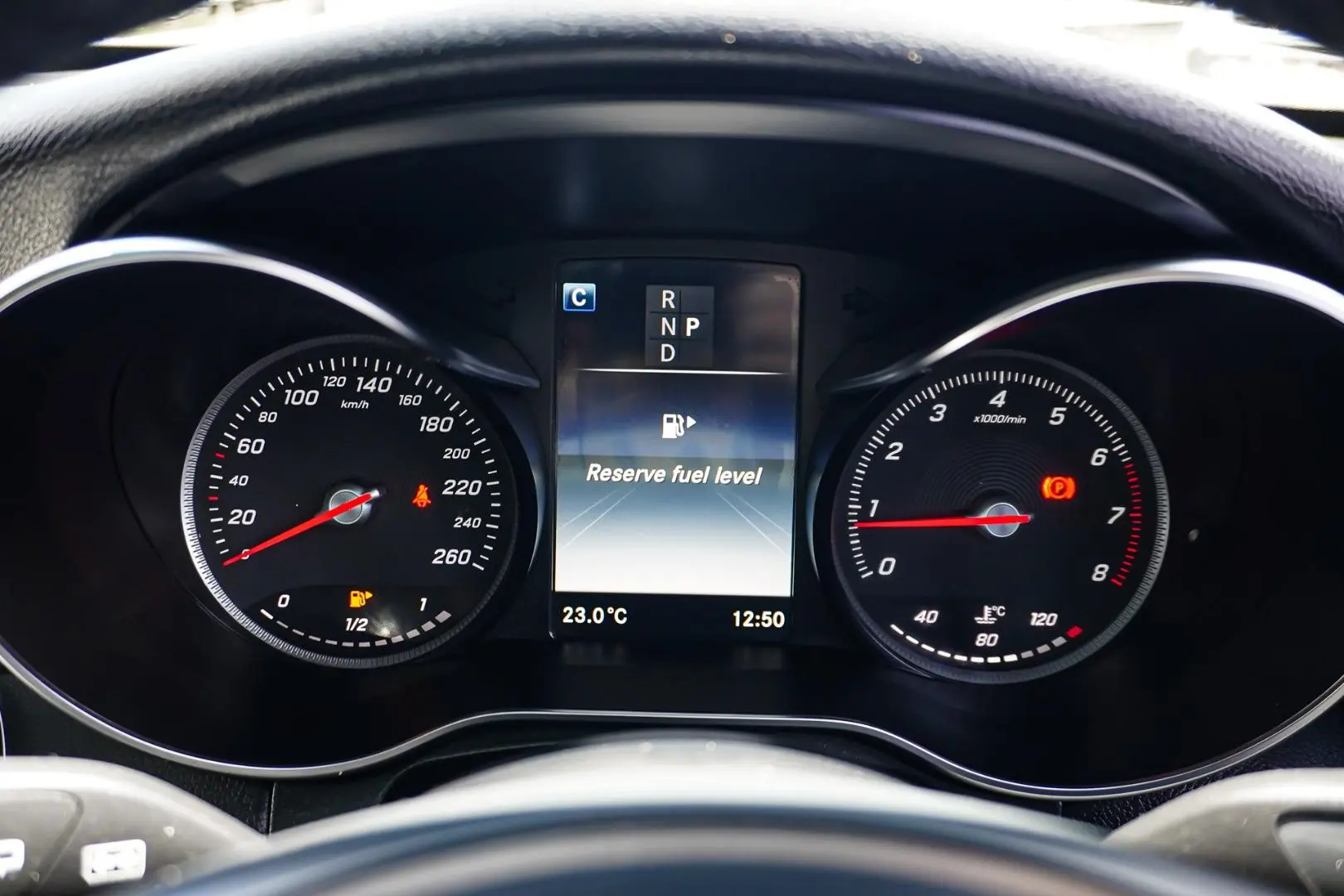 2019 Mercedes-Benz GLC-Class Gallery Image 20