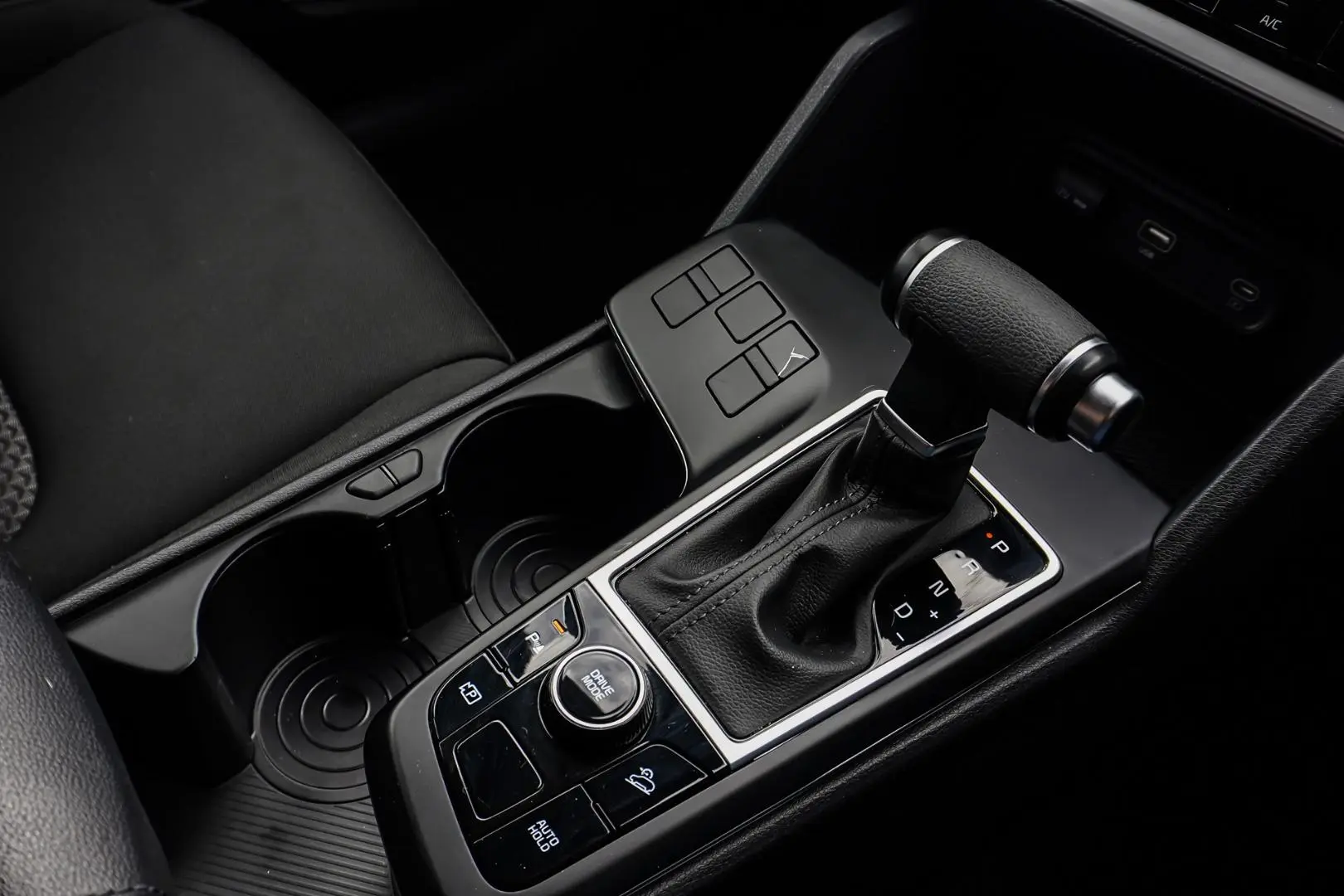 2023 Kia Sportage Gallery Image 18