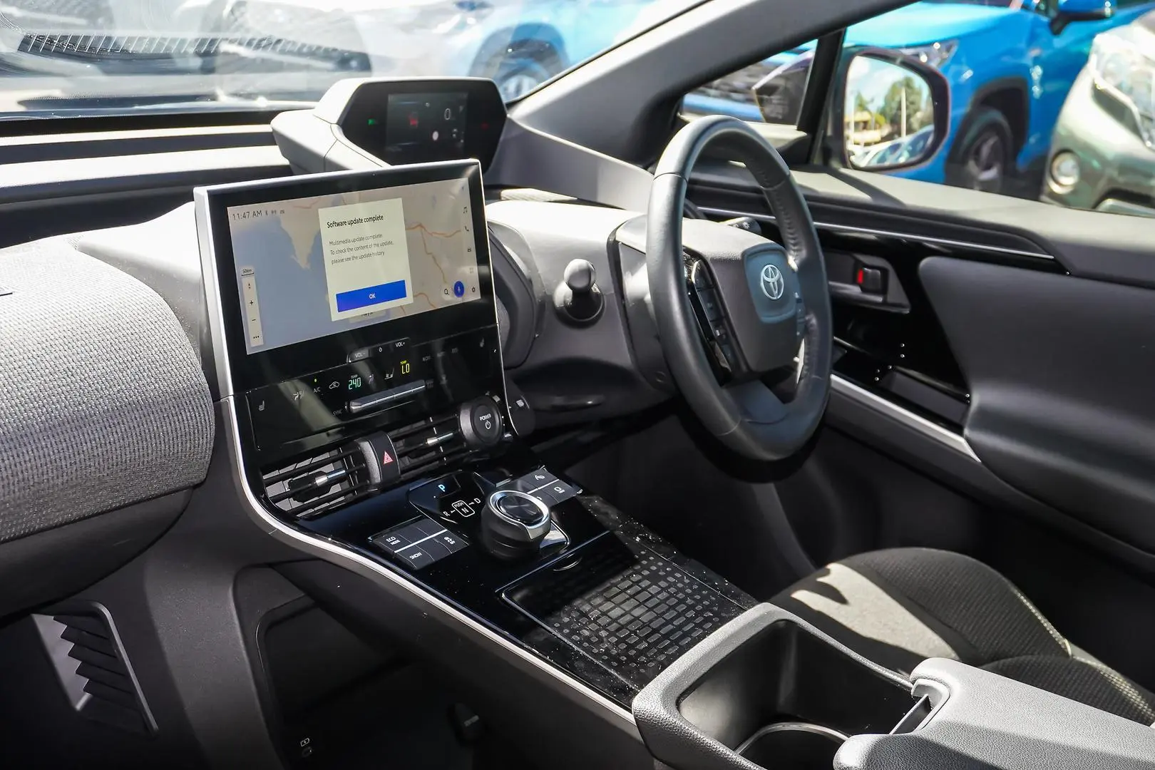 2024 Toyota bZ4X Gallery Image 11